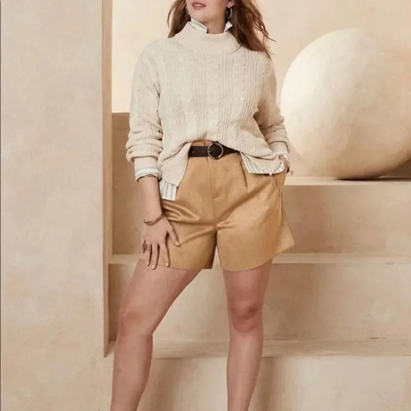 Banana Republic factory Vegan Suede Shorts - Picture 1 of 13